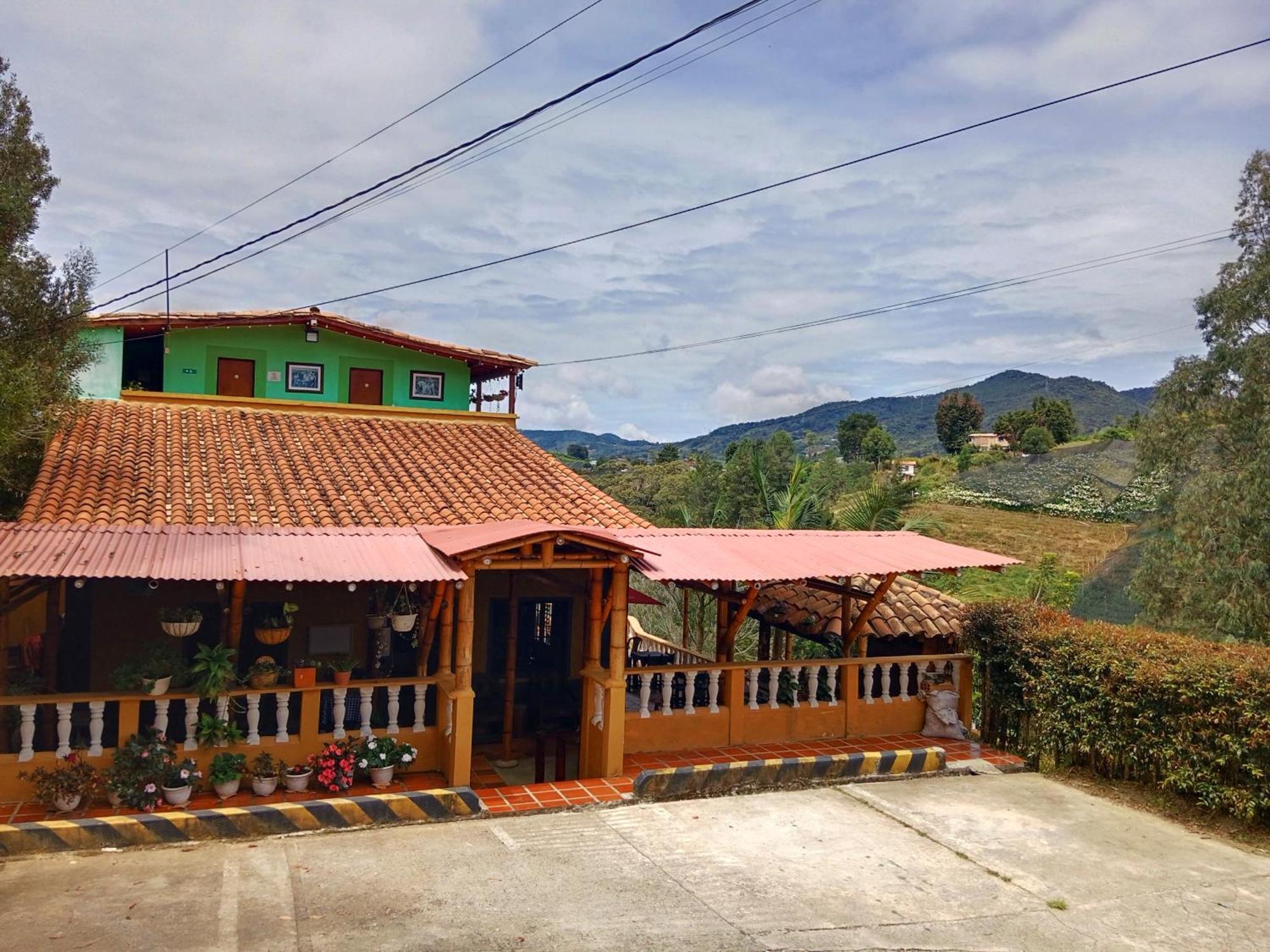 Vista Hermosa Eco Hostal Carmen de Viboral Exterior foto